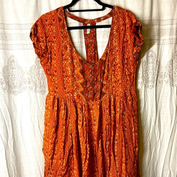 Free People Dresses & Skirts - Orange short flowy free people dress